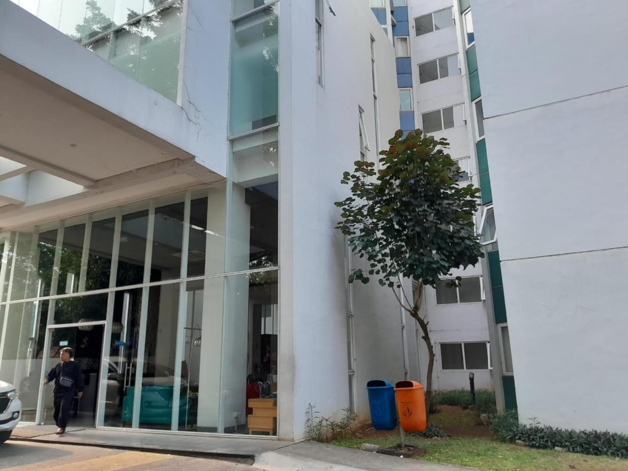Smart At Aeropolis Hotel